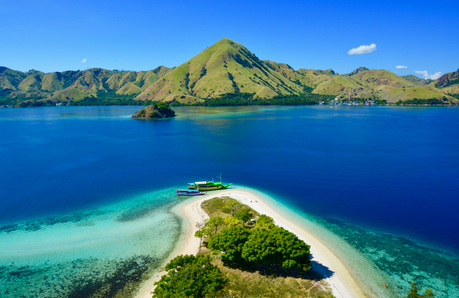 Indonesia Tour Package