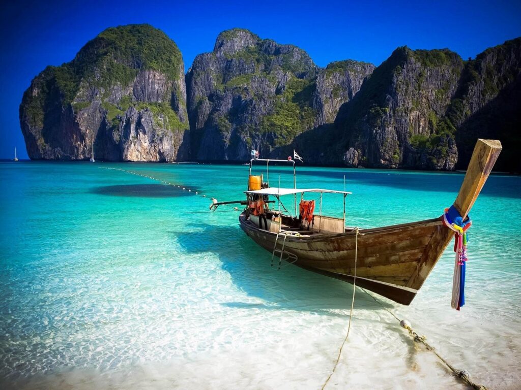 Best Islands in Thailand for a Relaxing Escape